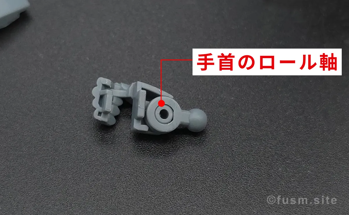 【レビュー】HG 1/144 エグザベ専用ギャン(ハクジ装備) 腕部ディテール 可動域 02