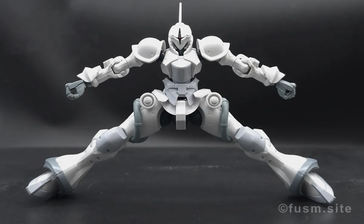 【レビュー】HG 1/144 エグザベ専用ギャン(ハクジ装備) 胴体ディテール 可動域 03