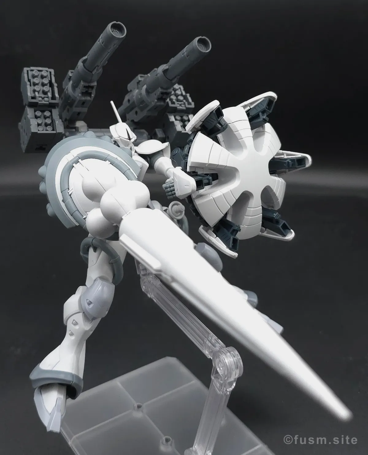 【レビュー】HG 1/144 エグザベ専用ギャン(ハクジ装備) ポージング 20