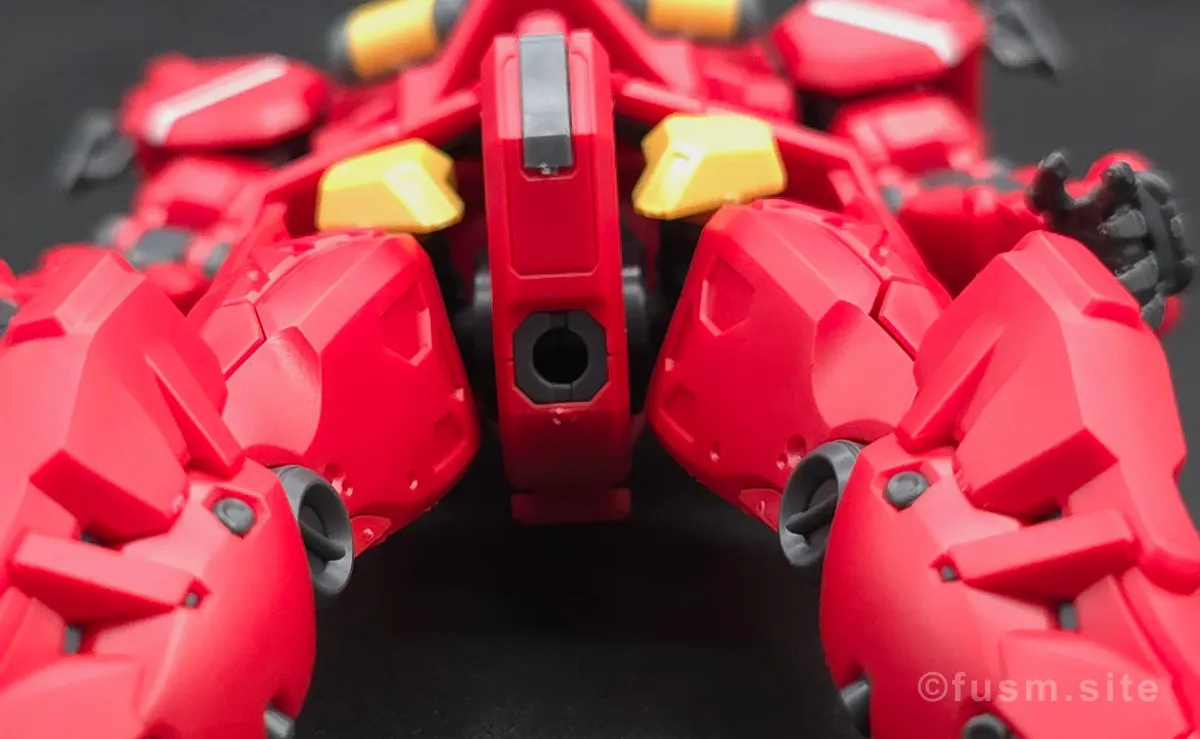 【レビュー】HG 1/144 軽キャノン 胴体ディテール 04