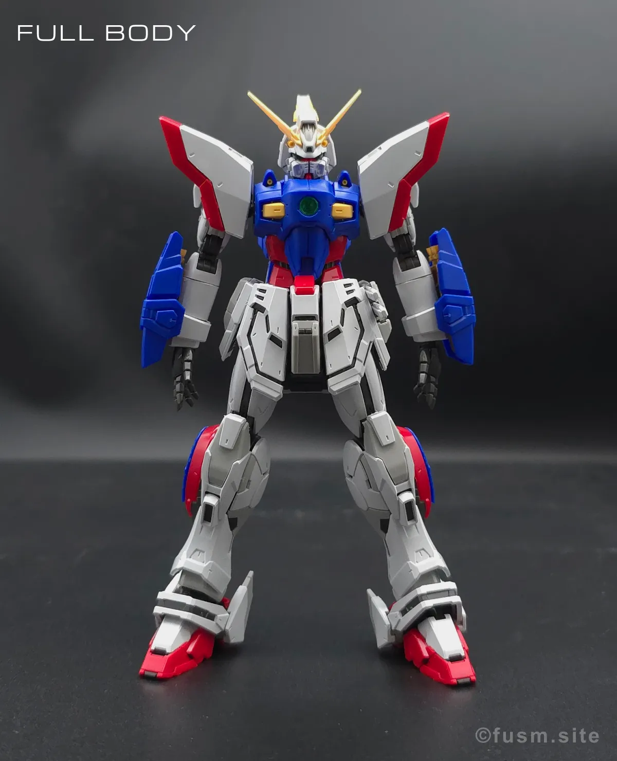 【レビュー】RG シャイニングガンダム 多角的に見た全体の外観・素組み 01