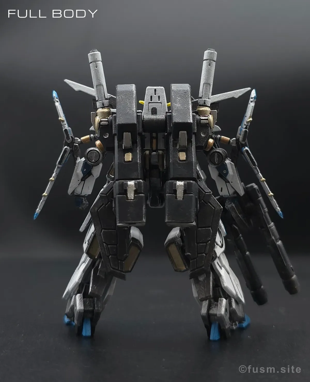 ガンダムアーティファクト第5弾【ZZガンダム】を筆塗り塗装! 多角的に見た全体の外観・素組み 05