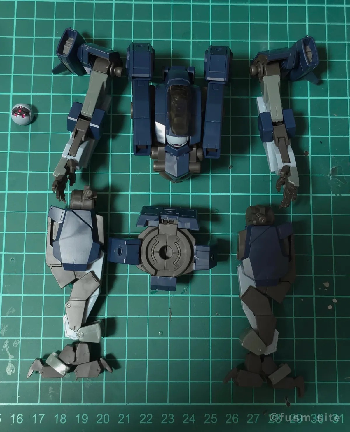 【レビュー】HG アーロンライノ(グレイディ専用機) パーツ・構造・組み立て 09