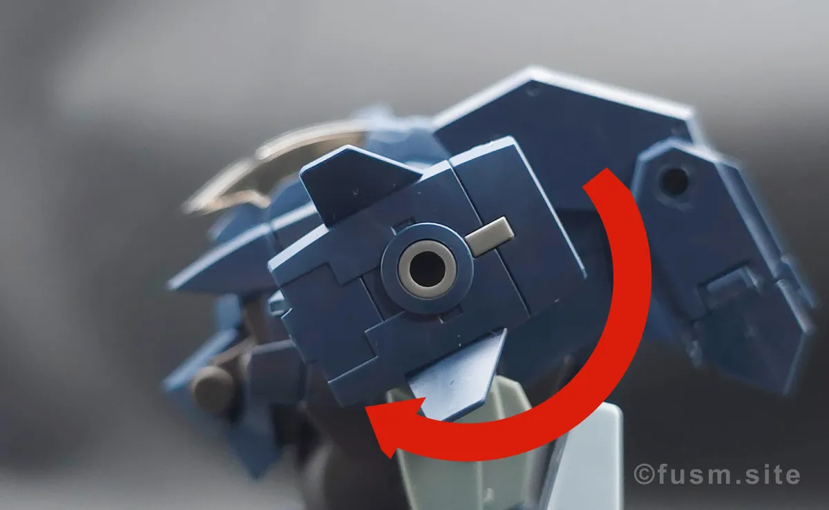 【レビュー】HG アーロンライノ(グレイディ専用機) 肩ディテール 可動域 03