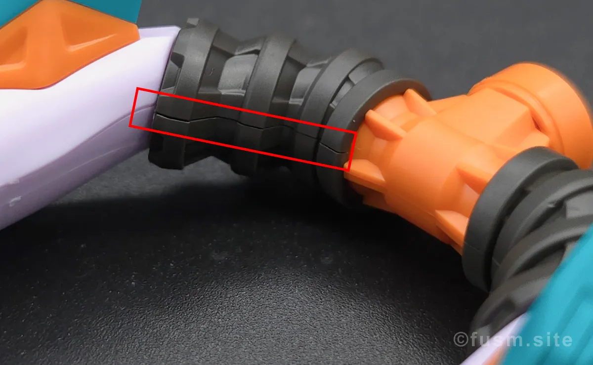 【レビュー】HG GFreD(ジフレド) バックパックレビュー 合わせ目 01