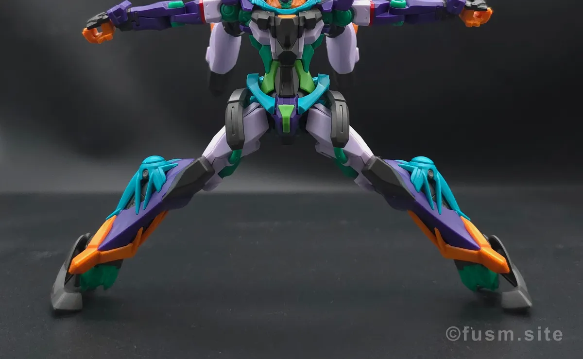 【レビュー】HG GFreD(ジフレド) 胴体ディテール 可動域 03