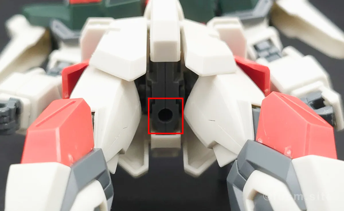 【レビュー】HG ライトニングバスターガンダム 胴体ディテール 06