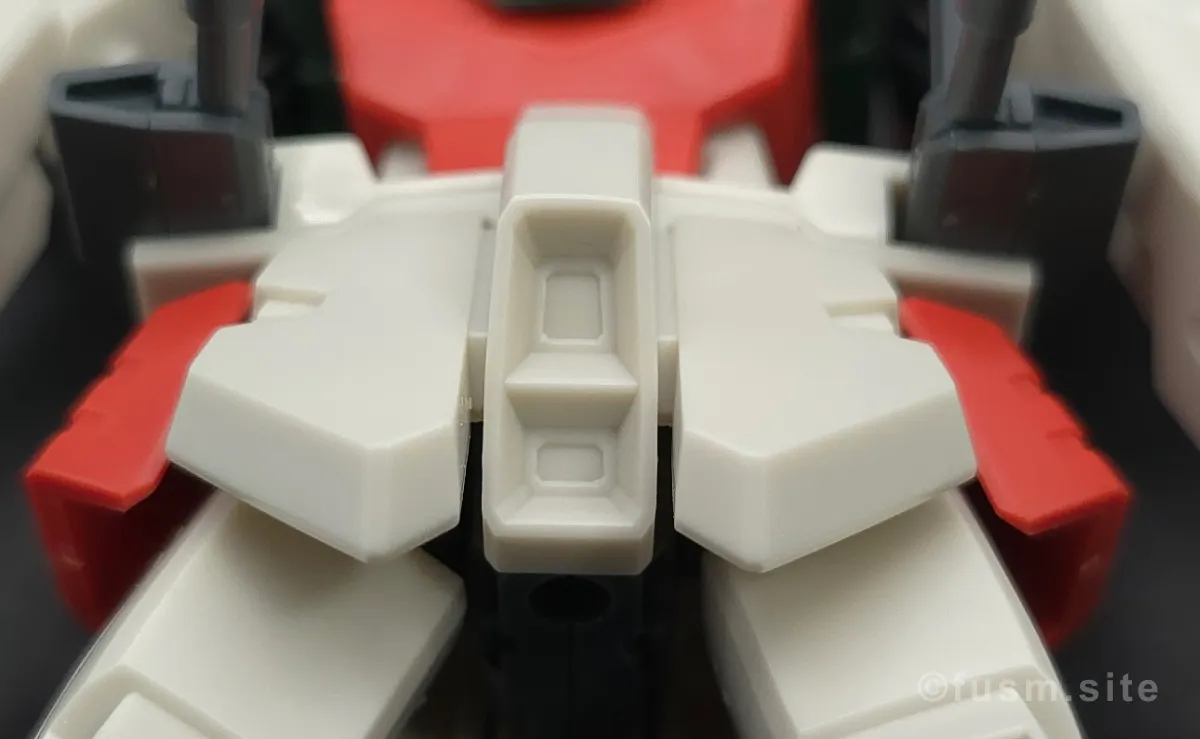 【レビュー】HG ライトニングバスターガンダム 胴体ディテール 07