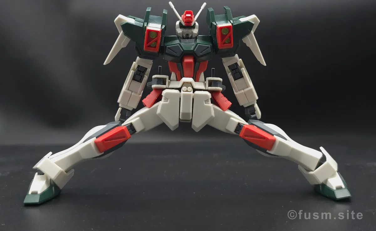 【レビュー】HG ライトニングバスターガンダム 胴体ディテール 可動域 03
