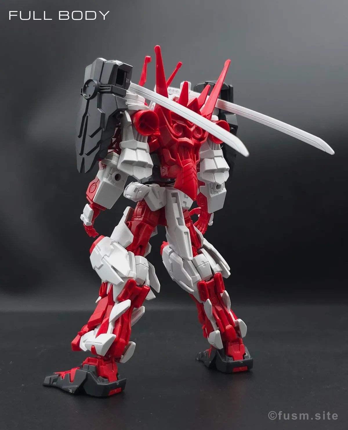 【ガンプラレビュー】HGBF 戦国アストレイ頑駄無 多角的に見た全体の外観・素組み 03