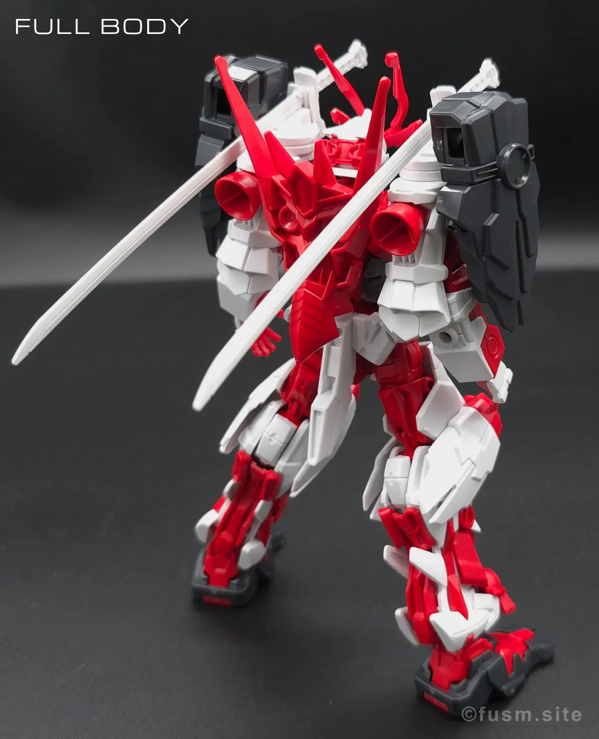 【ガンプラレビュー】HGBF 戦国アストレイ頑駄無 多角的に見た全体の外観・素組み 05