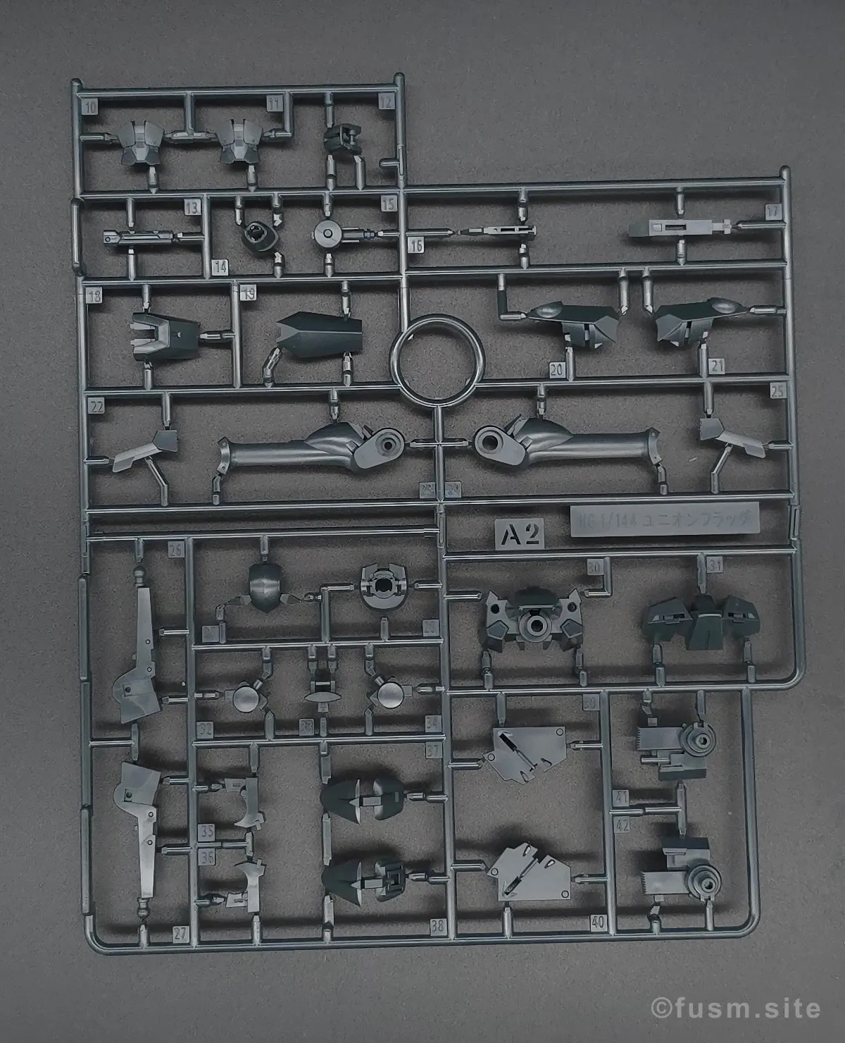 HG グラハム専用ユニオンフラッグカスタムII(GNフラッグ) レビュー ランナー 02