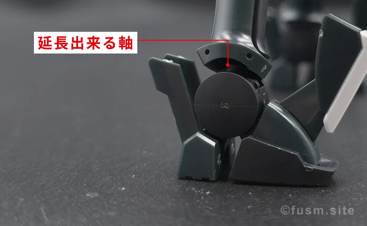HG グラハム専用ユニオンフラッグカスタムII(GNフラッグ) レビュー 脚部ディテール 可動域 06