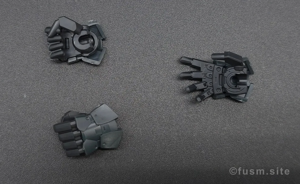 HG グラハム専用ユニオンフラッグカスタムII(GNフラッグ) レビュー 付属品 01