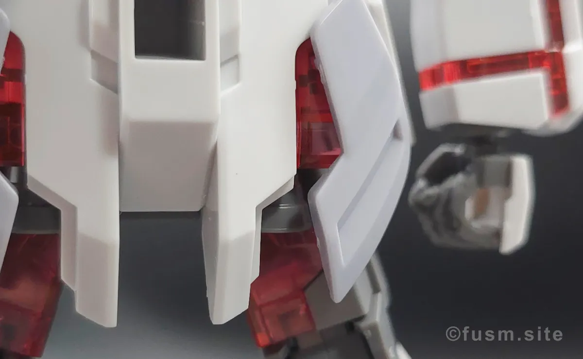 【レビュー】HGUC ナラティブガンダム C装備 胴体ディテール 05