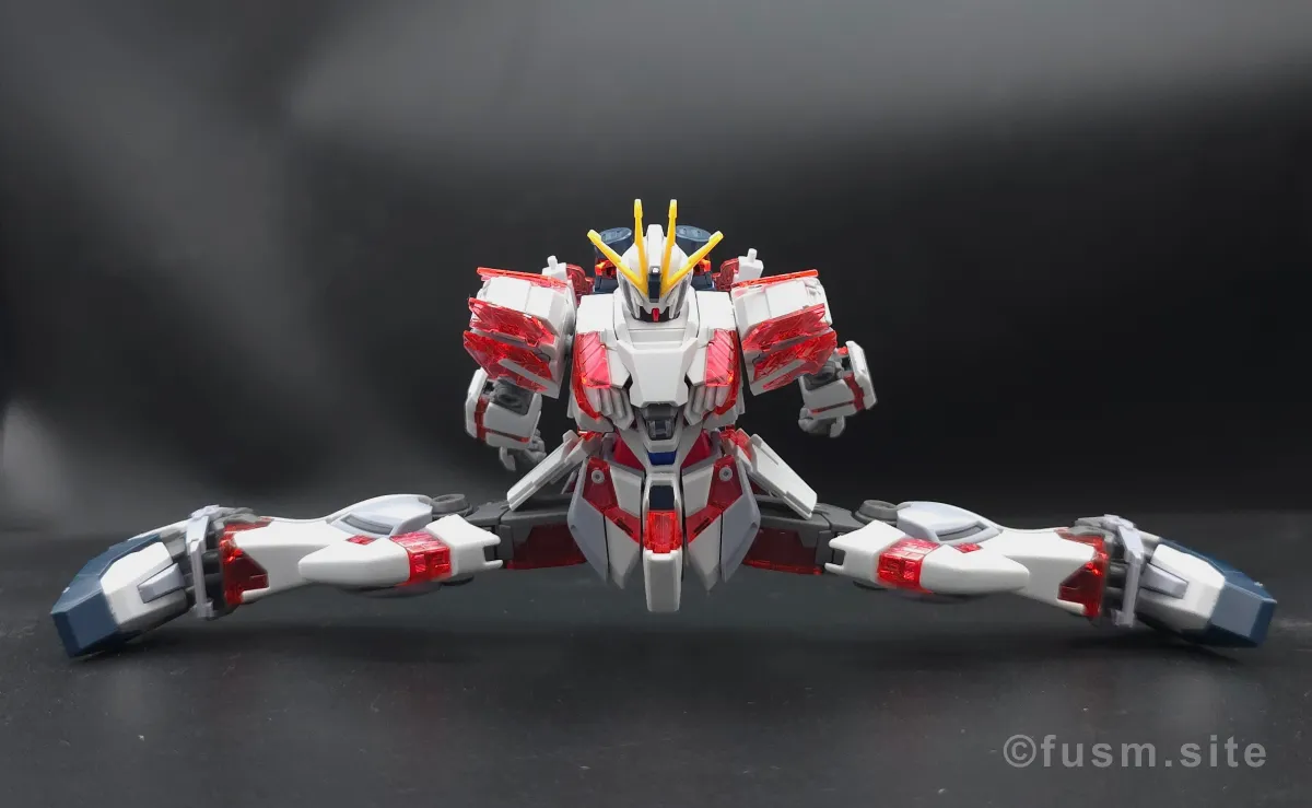 【レビュー】HGUC ナラティブガンダム C装備 胴体ディテール 可動域 03