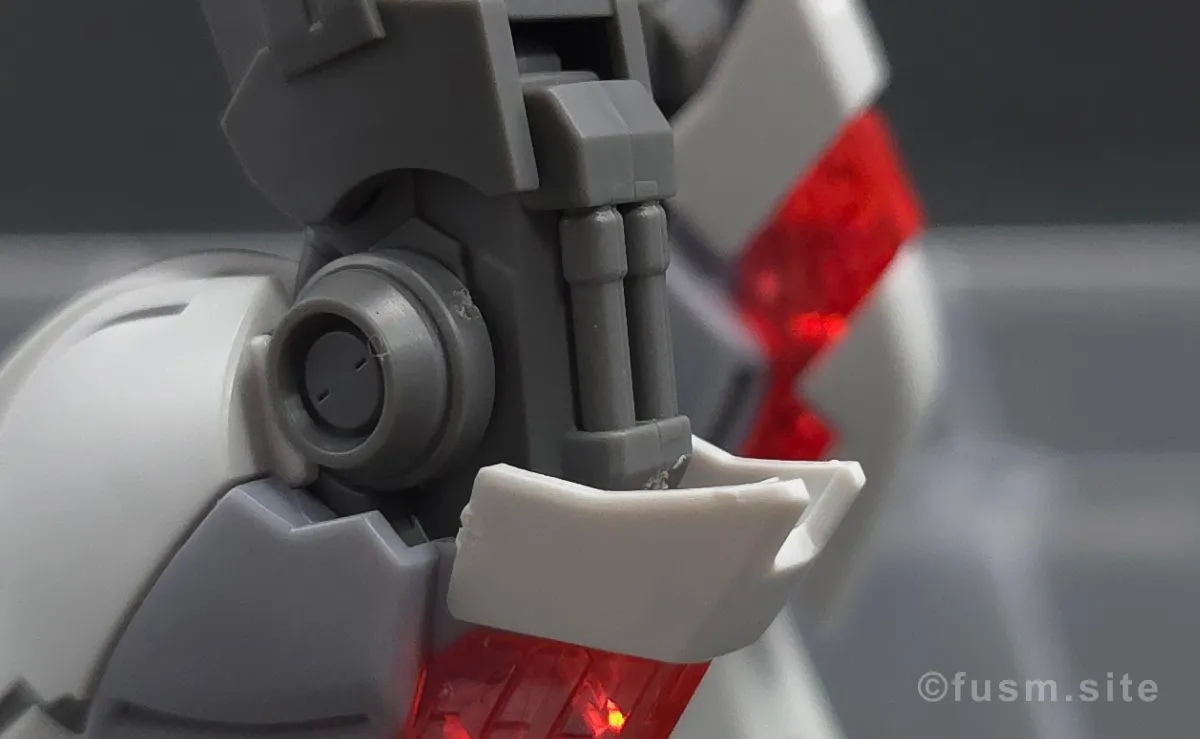 【レビュー】HGUC ナラティブガンダム C装備 脚部ディテール 04