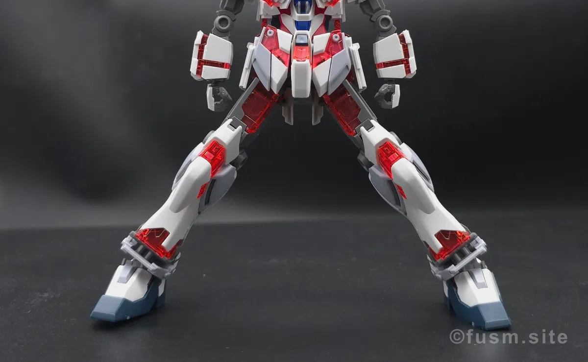 【レビュー】HGUC ナラティブガンダム C装備 脚部ディテール 可動域 03