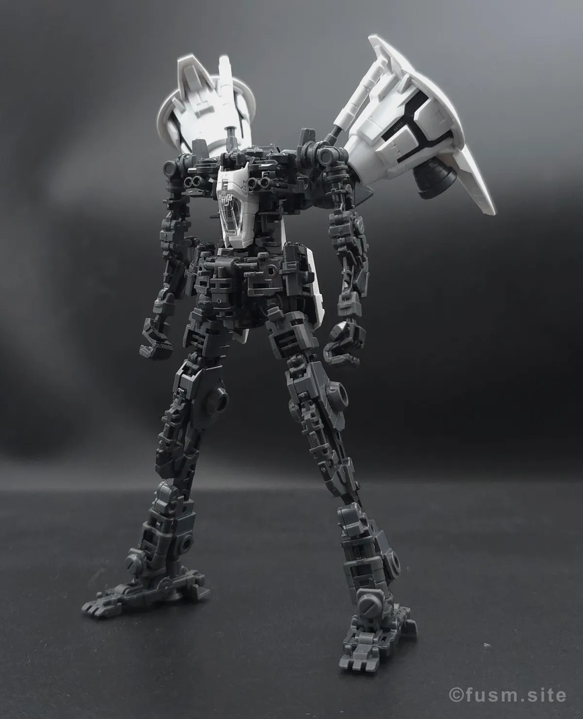 【レビュー】RG RX-78GP01Fb ガンダム試作1号機フルバーニアン 多角的に見た全体の外観・素組み 02