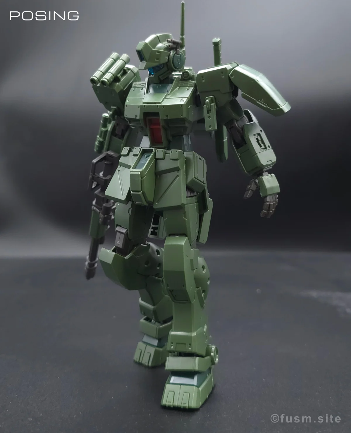 HG ジム・スパルタン レビュー ポージング 01