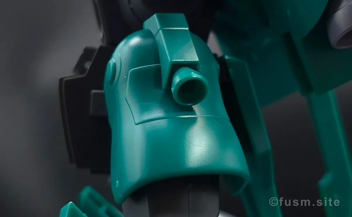 HGUC ドーベン・ウルフ レビュー 胴体ディテール 05