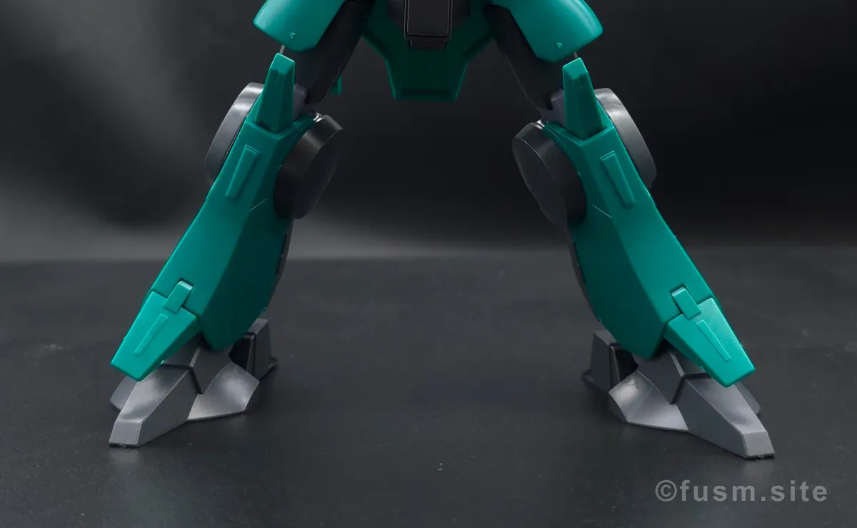 HGUC ドーベン・ウルフ レビュー 脚部ディテール 可動域 02