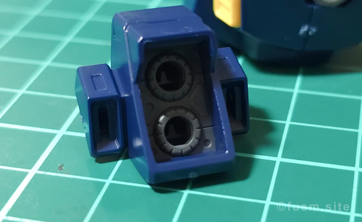 HGUC MSA-003 ネモ(ユニコーンデザートカラーVer.) レビュー バックパックレビュー 02