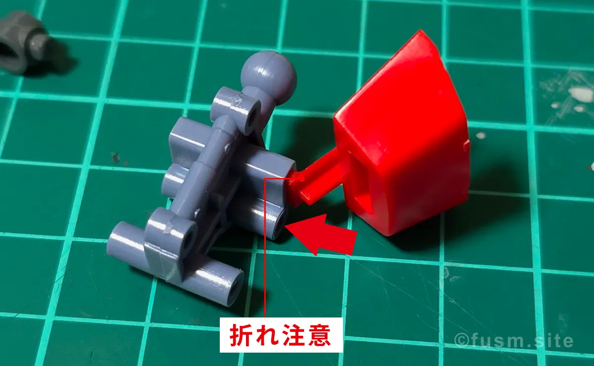 HGUC リックディアス(黒) レビュー パーツ・構造・組み立て 03