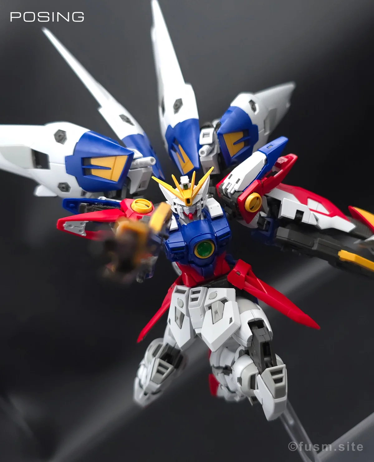 RG ウイングガンダムゼロ レビュー ポージング 13