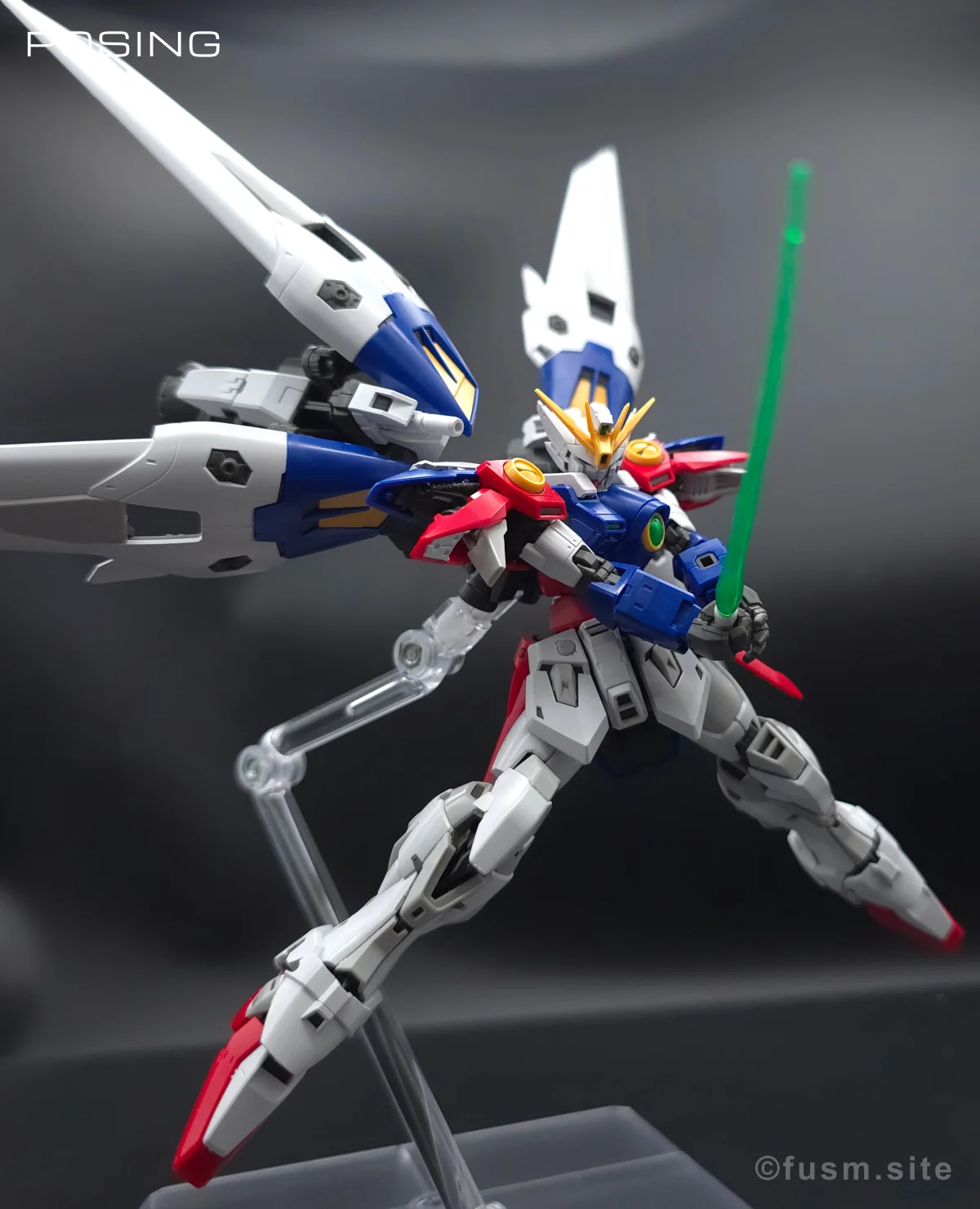 RG ウイングガンダムゼロ レビュー ポージング 18