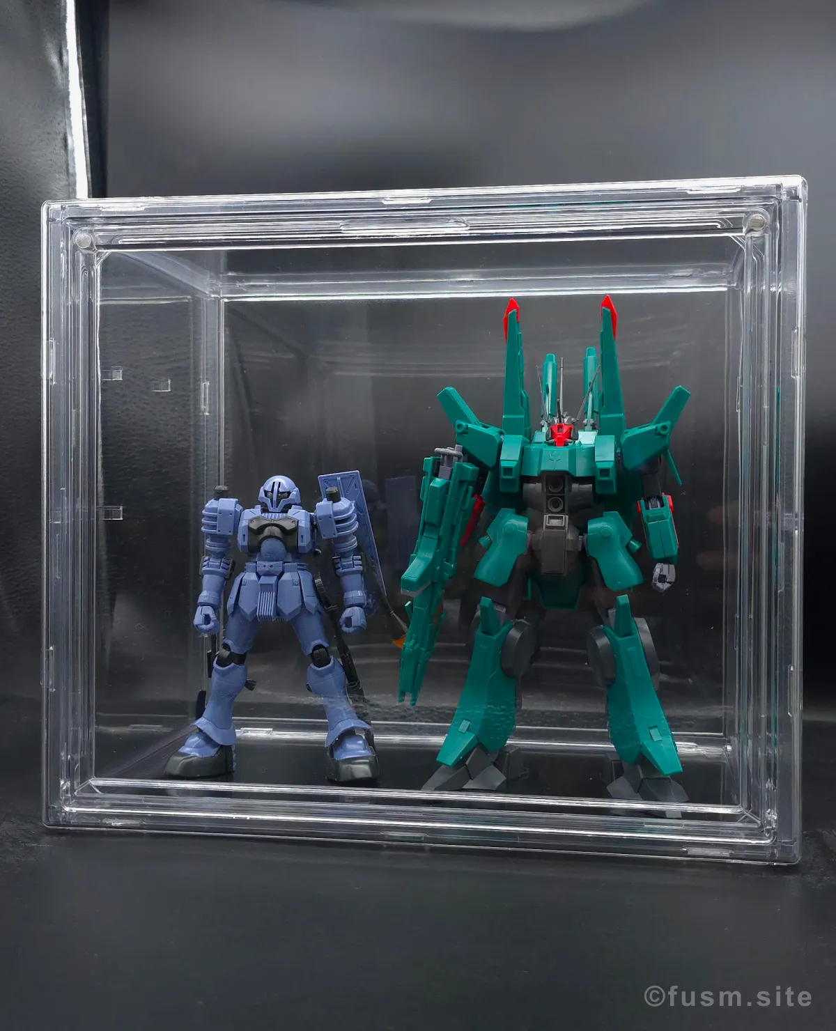 【100均透明コレクションケース】ガンプラに使える?レビュー 04