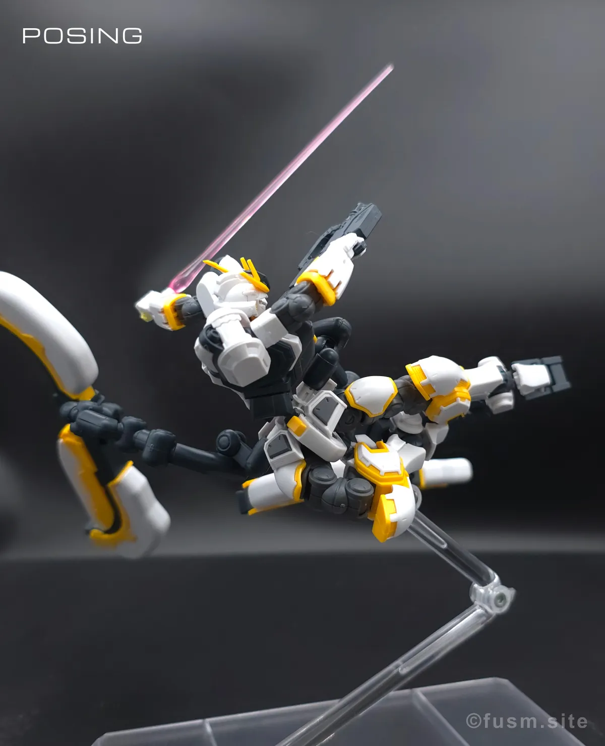 HG アトラスガンダム(GUNDAM THUNDERBOLT Ver.) レビュー ポージング 11