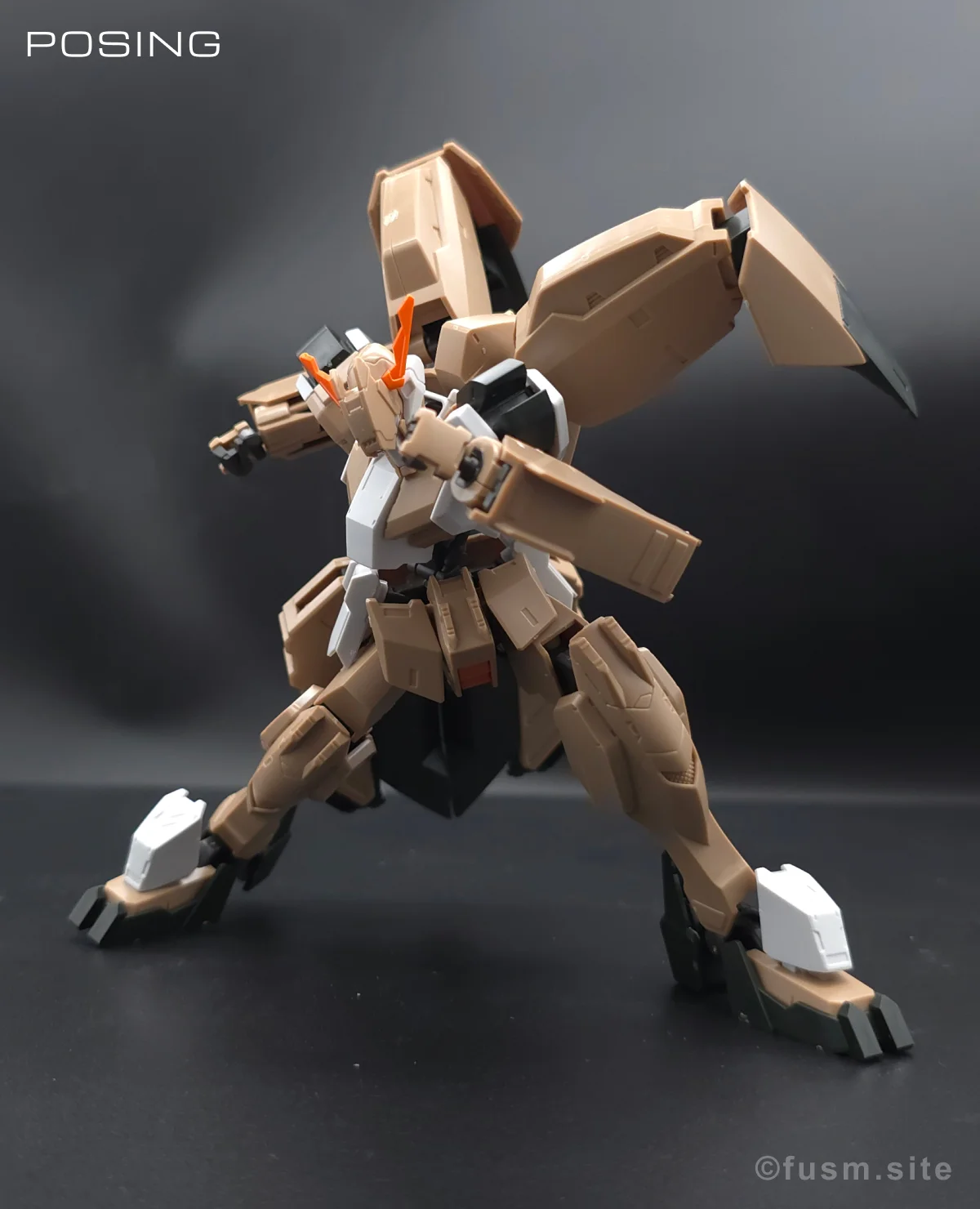 HG ガンダムグシオン リベイクフルシティ レビュー ポージング 01