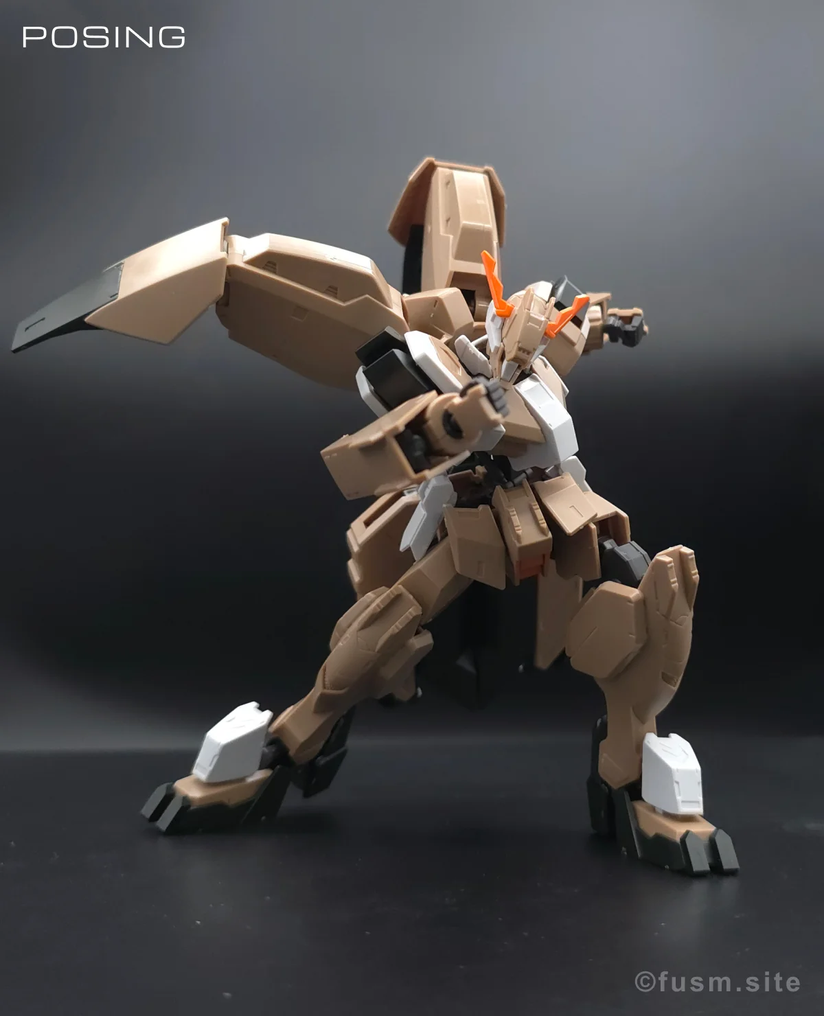 HG ガンダムグシオン リベイクフルシティ レビュー ポージング 02