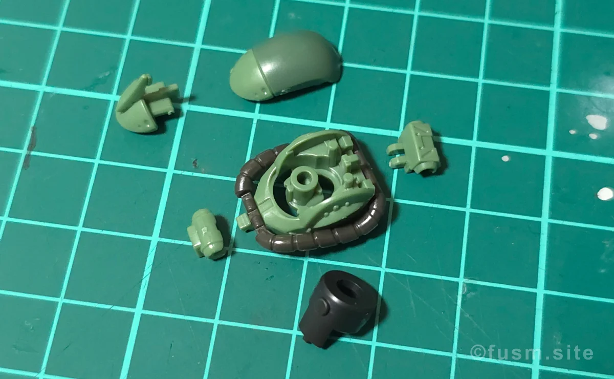 【レビュー】HG ザク(GQ) パーツ・構造・組み立て 01