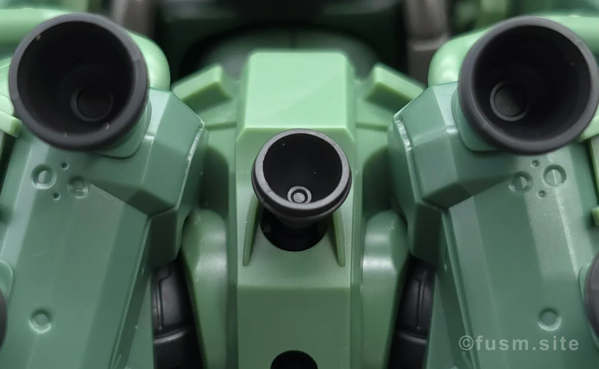 【レビュー】HG ザク(GQ) 胴体ディテール 04