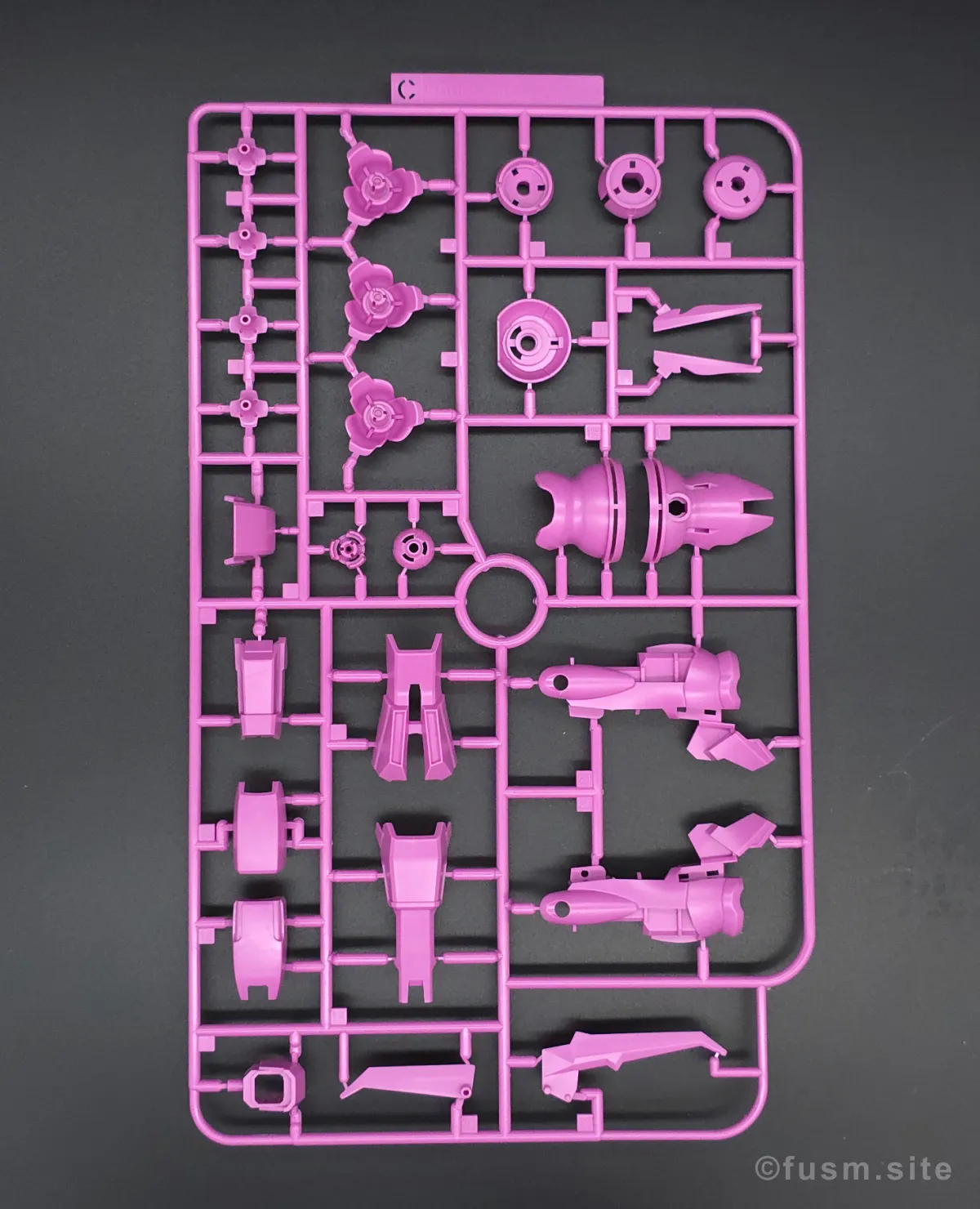 【レビュー】HGUC ローゼン・ズール(episode 7 Ver.) ランナー 03