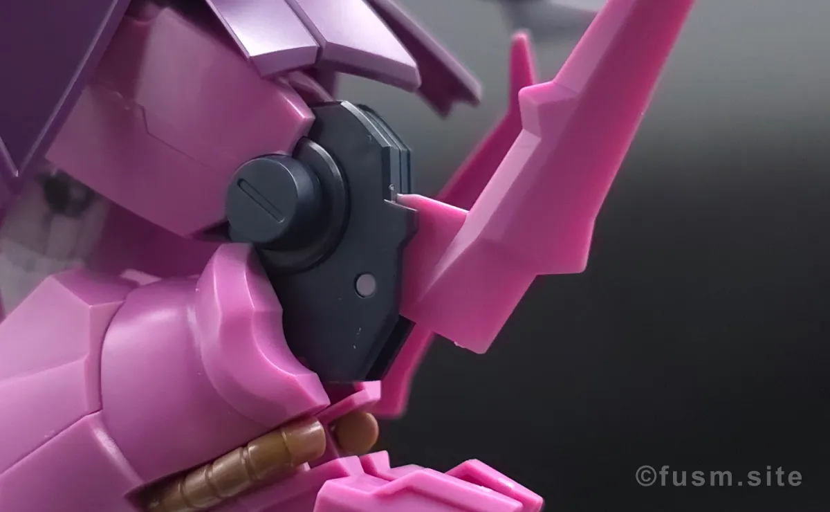 【レビュー】HGUC ローゼン・ズール(episode 7 Ver.) 脚部ディテール 04