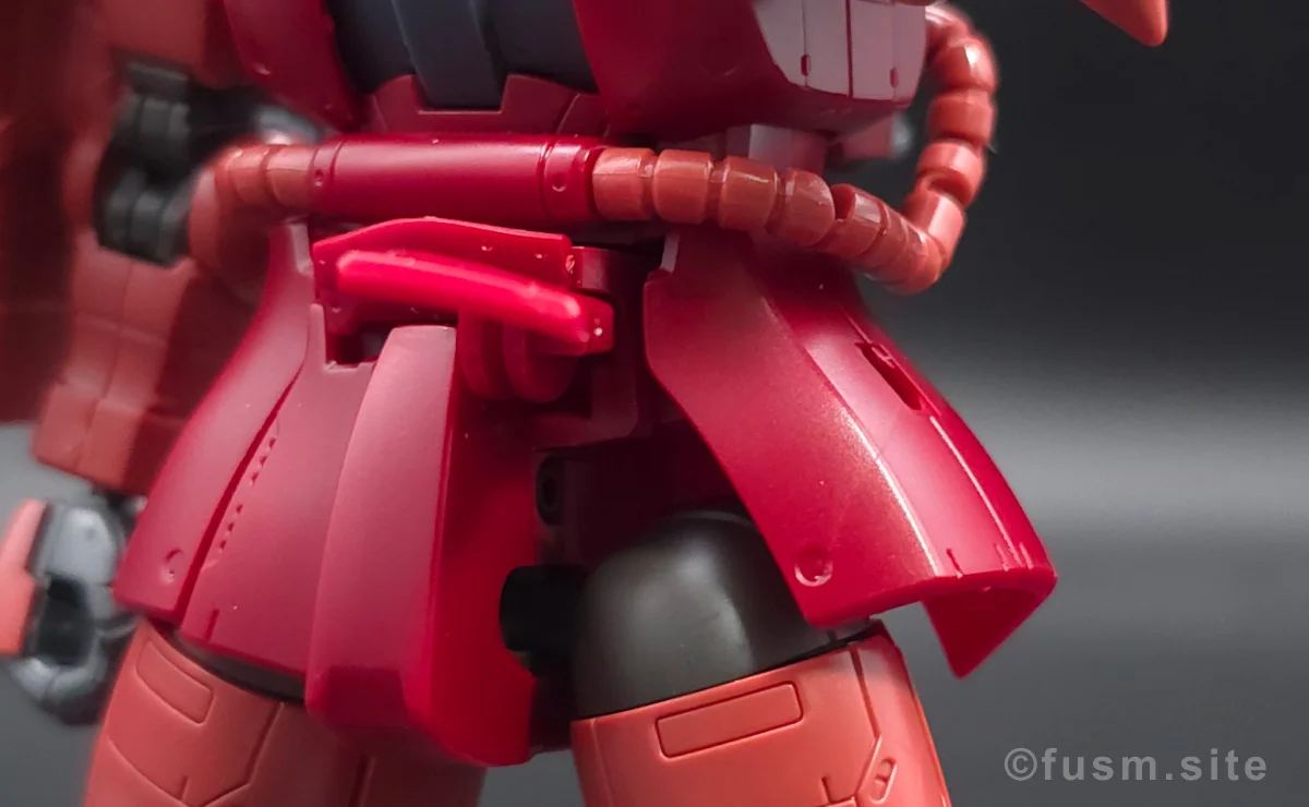 HG シャア専用ザクII 赤い彗星Ver. レビュー 胴体ディテール 可動域 03