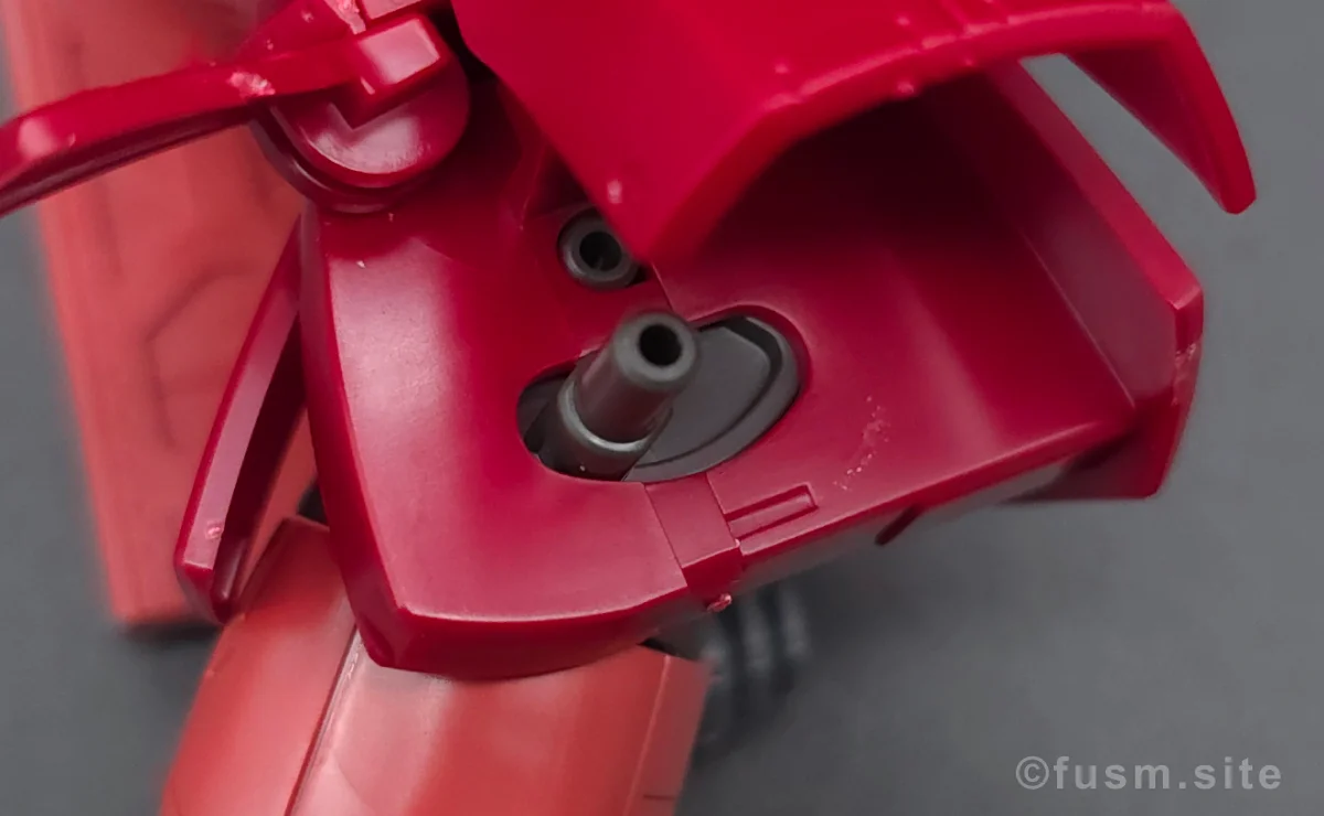 HG シャア専用ザクII 赤い彗星Ver. レビュー 胴体ディテール 可動域 04