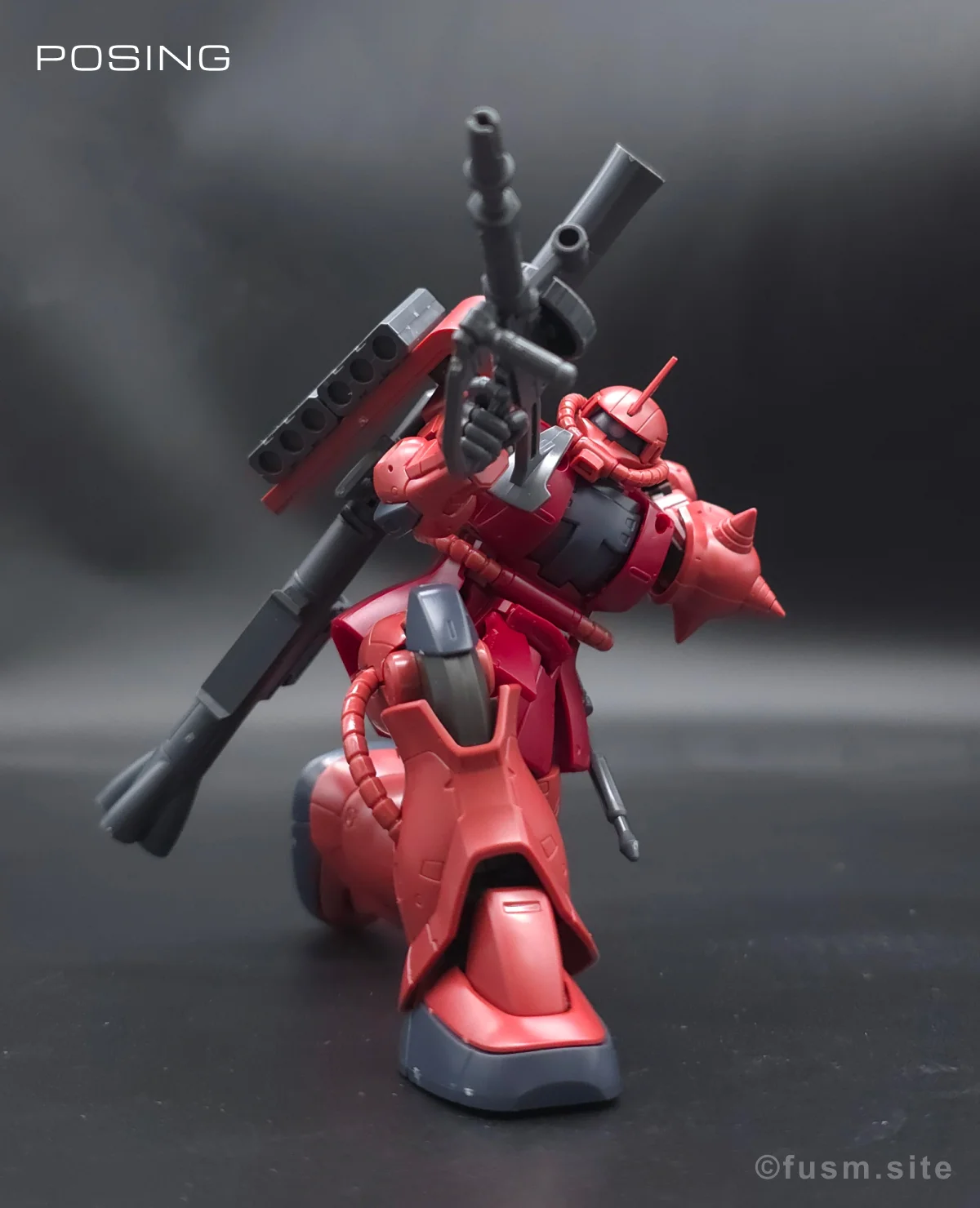 HG シャア専用ザクII 赤い彗星Ver. レビュー ポージング 04