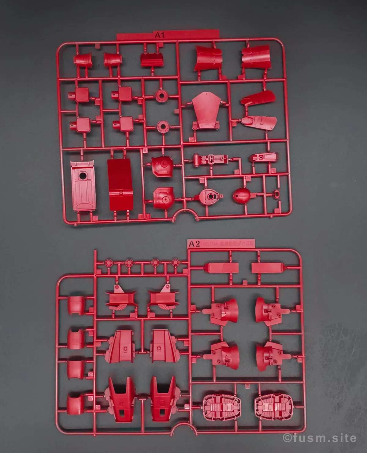 【再販情報】HG 高機動型ザク“サイコ・ザク”の内容物や特徴 ランナー 01