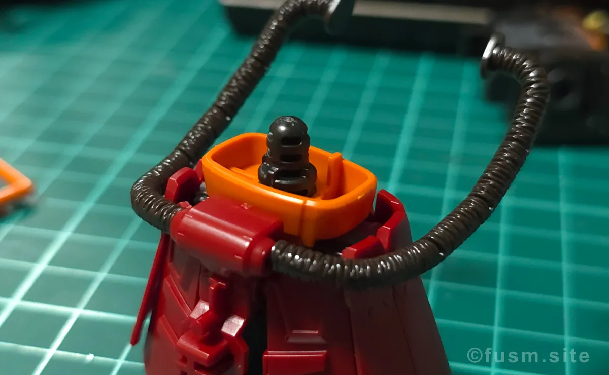 HG サイコ・ザク(ガンダム サンダーボルト版) レビュー パーツ・構造・組み立て 04