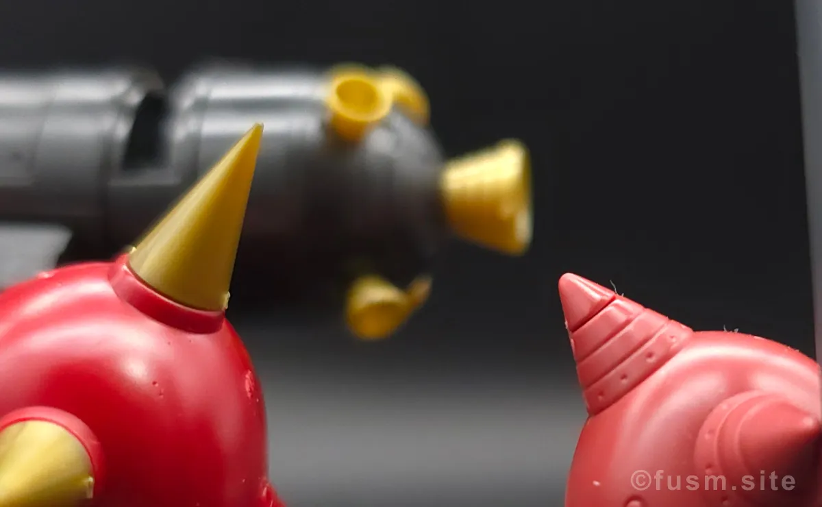 HG サイコ・ザク(ガンダム サンダーボルト版) レビュー 比較 05