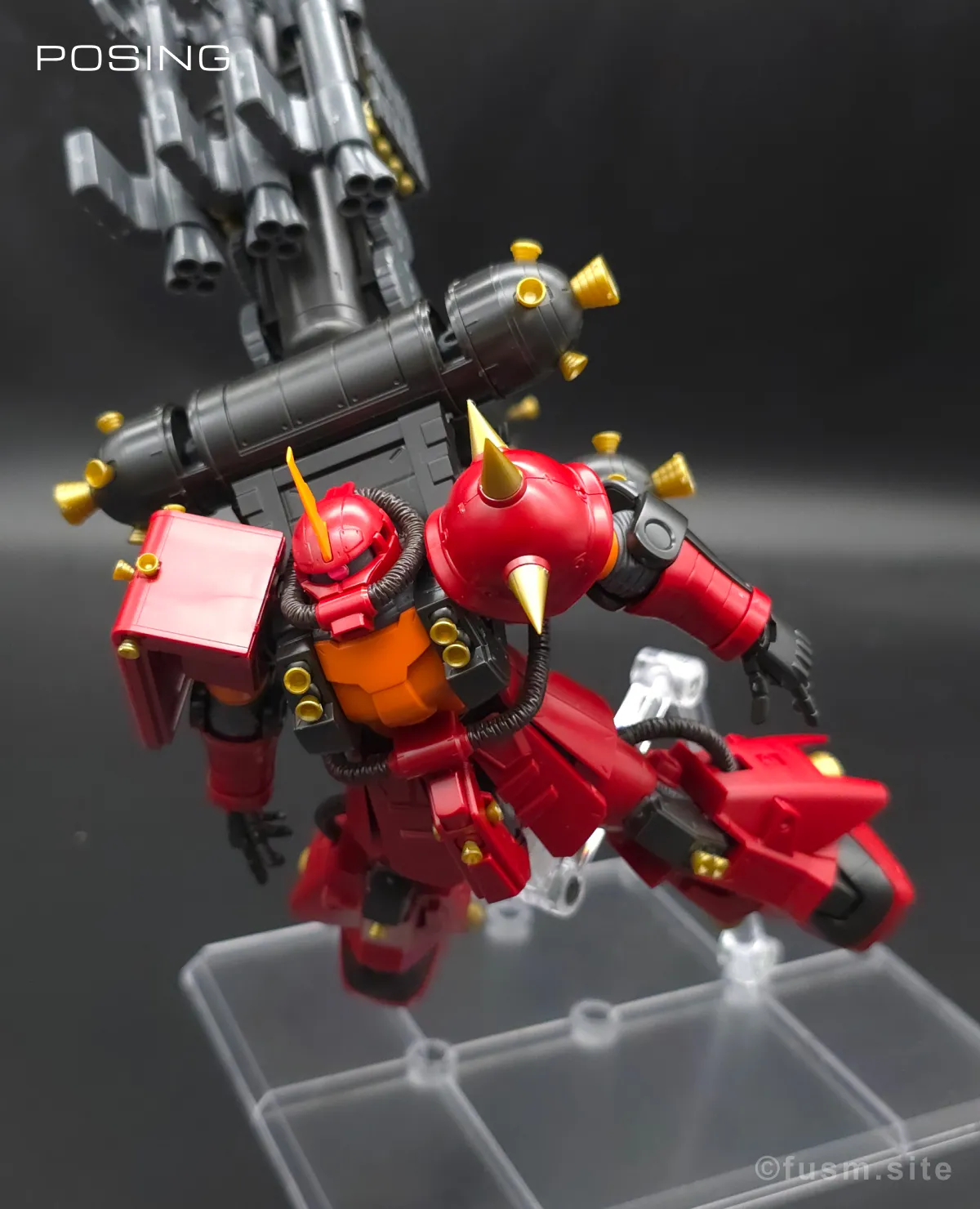 HG サイコ・ザク(ガンダム サンダーボルト版) レビュー ポージング 01