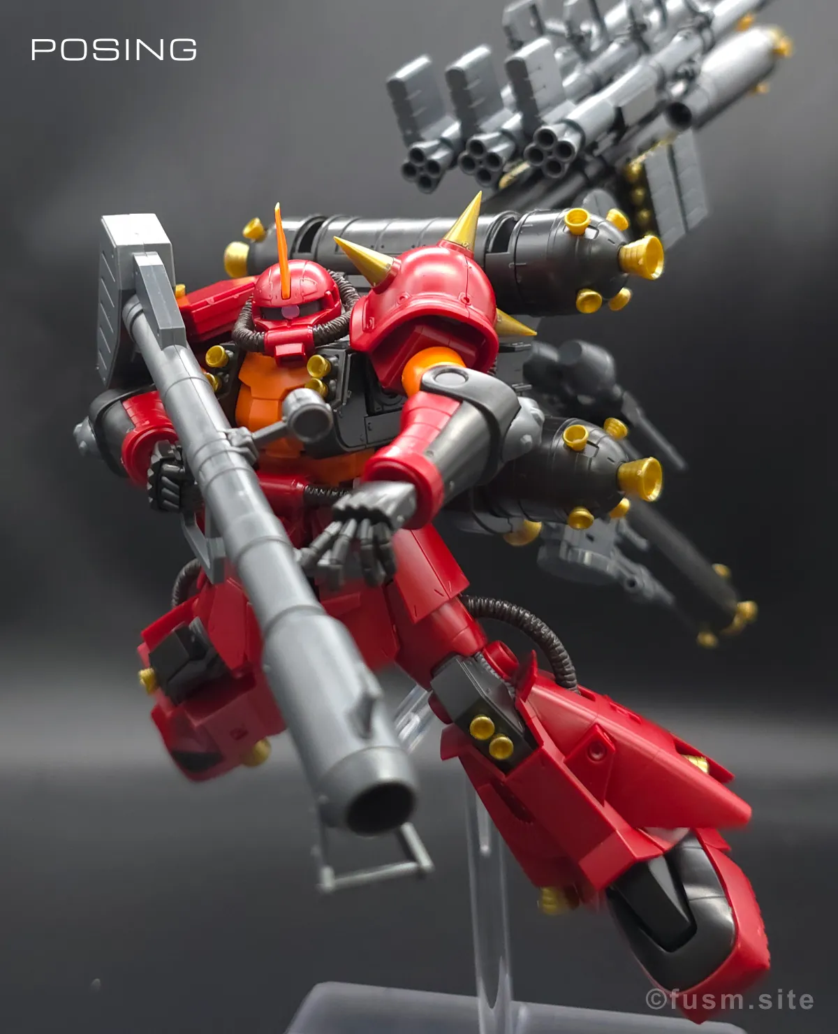 HG サイコ・ザク(ガンダム サンダーボルト版) レビュー ポージング 04