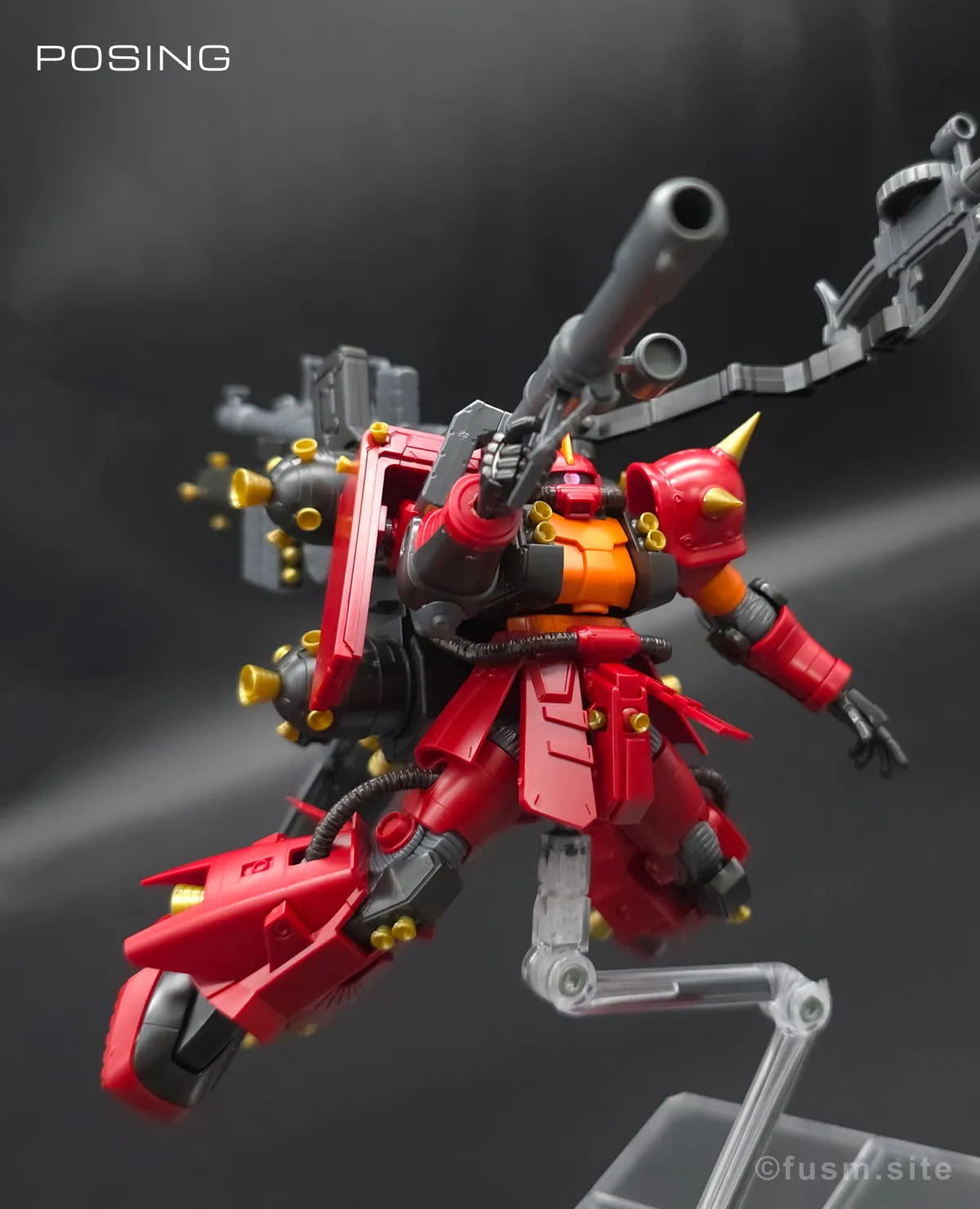 HG サイコ・ザク(ガンダム サンダーボルト版) レビュー ポージング 09