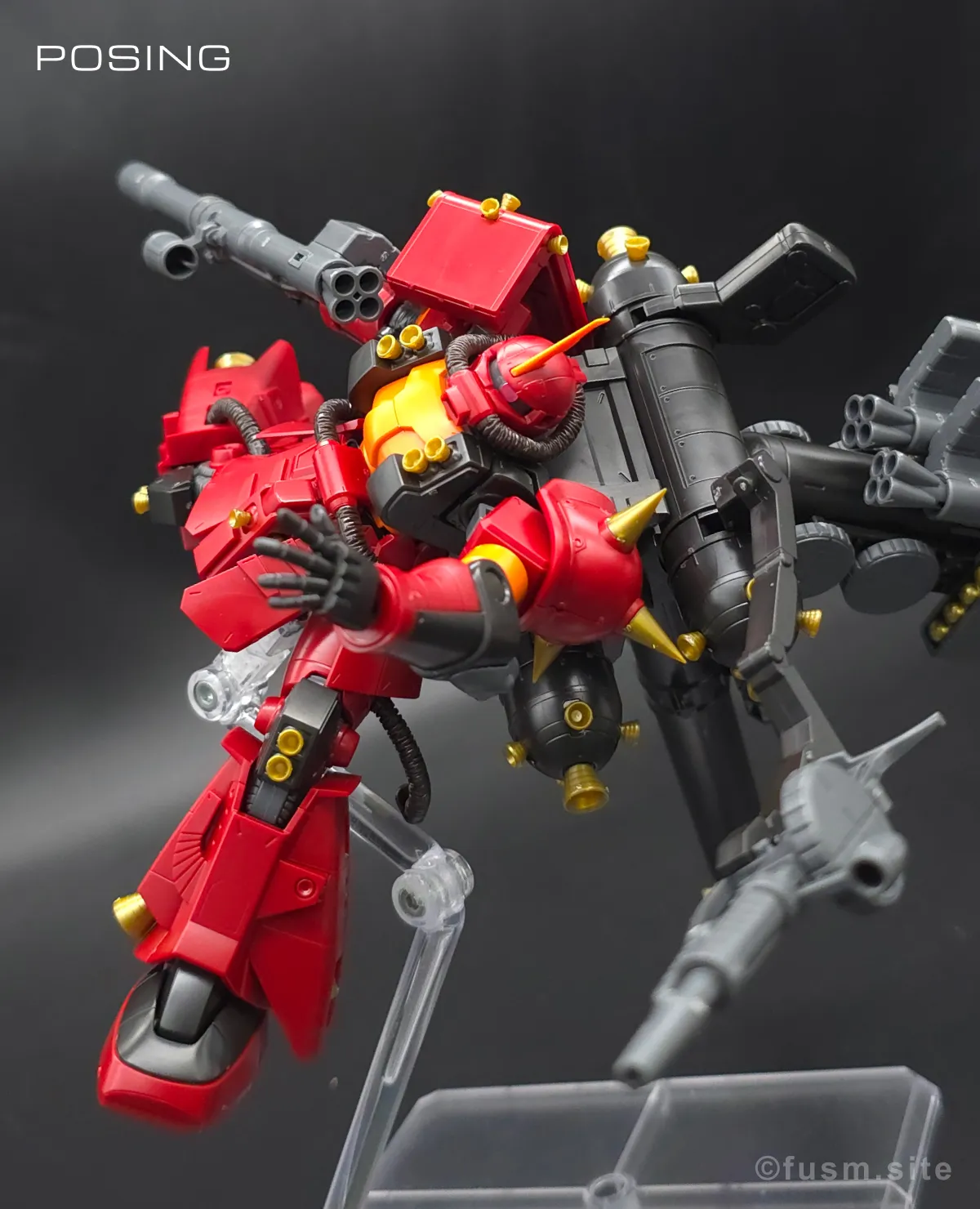 HG サイコ・ザク(ガンダム サンダーボルト版) レビュー ポージング 10