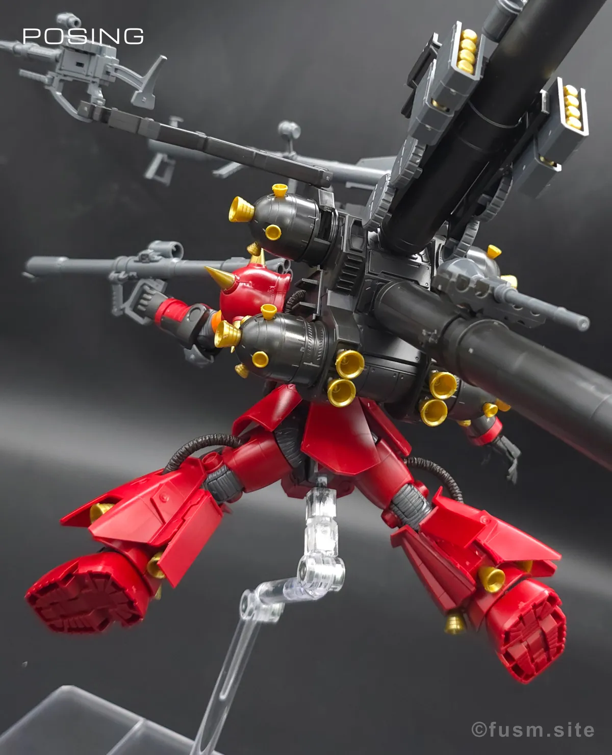 HG サイコ・ザク(ガンダム サンダーボルト版) レビュー ポージング 15