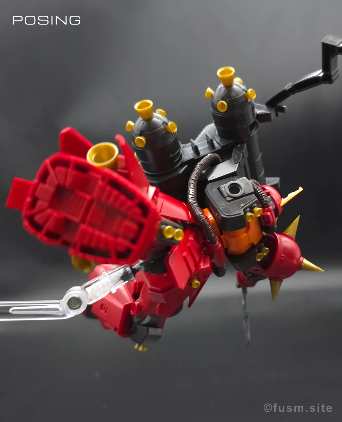 HG サイコ・ザク(ガンダム サンダーボルト版) レビュー ポージング 19